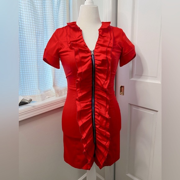 #24 MARC NEW YORK • RED RUFFLE FRONT ZIP • SHORT SLEEVE DRESS - Picture 1 of 3